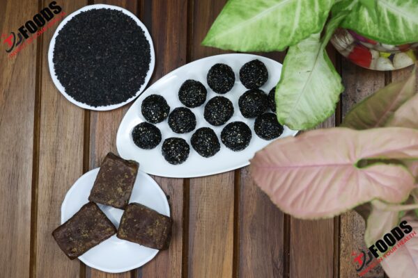 Black Sesame Seed Chikki - Image 2